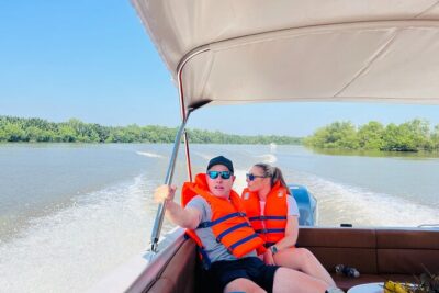 Authentic Mekong Delta Tour With Local Experts By SpeedBoat - Can Giuoc Market: where fruit, daily routine, and photos meet