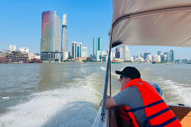 Authentic Mekong Delta Tour With Local Experts By SpeedBoat - Lunch at Nhà Hàng Diễm Phượng: 7 courses and the elephant-ear fish