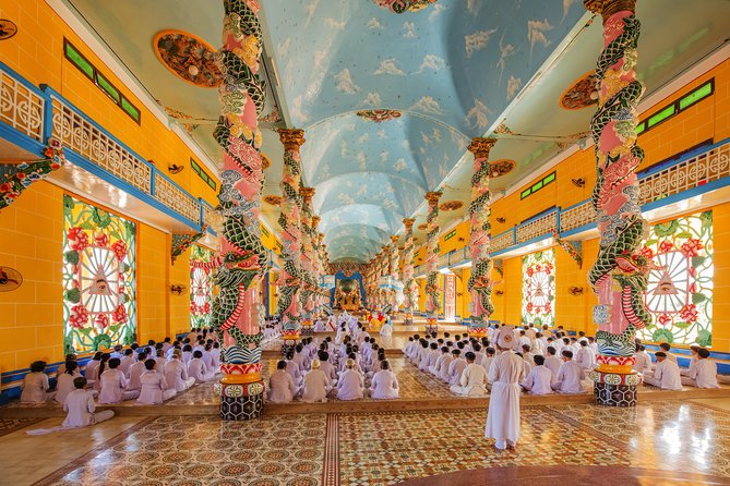 Black Virgin Mountain, Cao Dai Temple & Ben Duoc Cu Chi Tunnel - Cao Dai Temple Holy See at noon: ceremony time and respectful tips