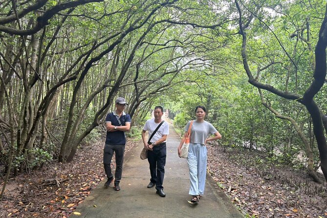Can Gio Mangrove Adventure: Speedboat with Monkey Island - Crocodile Farm Stop: Giant Crocs and an Optional Fishing Moment