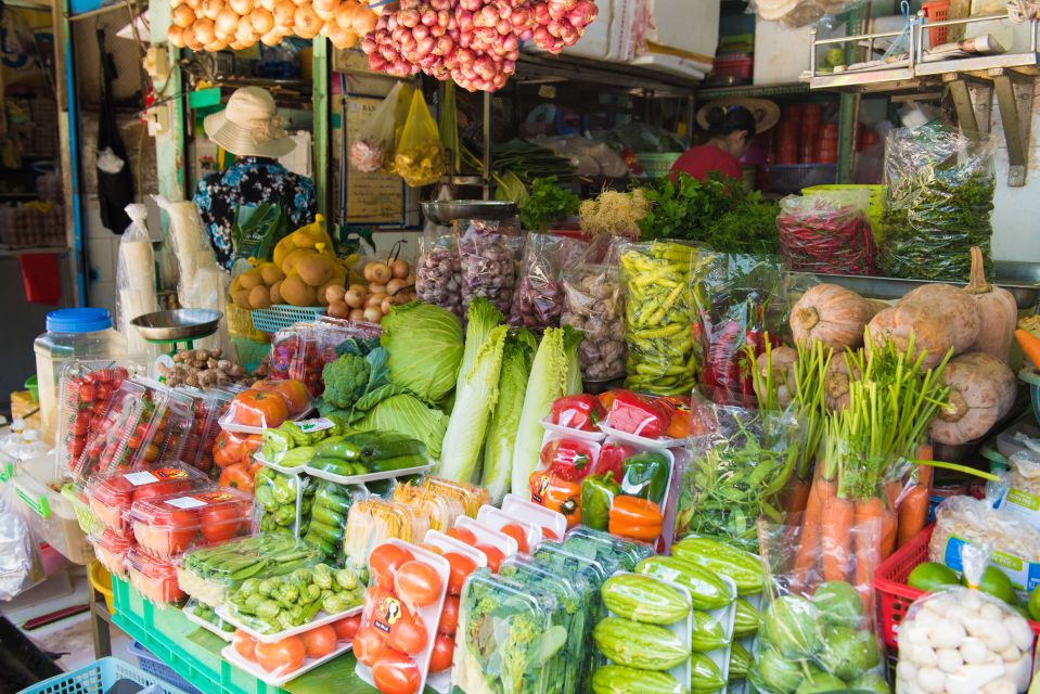 Cooking Class with Ben Thanh Market visit - Value at $45: Recipes, Kitchen Gear, and Dietary Options