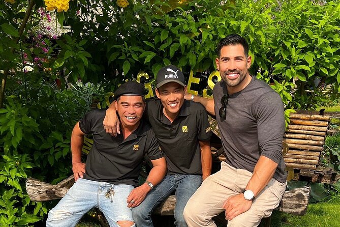 Cu Chi Tunnels and Mekong Delta - VIP Tour - Southern Folk Music and How It Connects the Dots