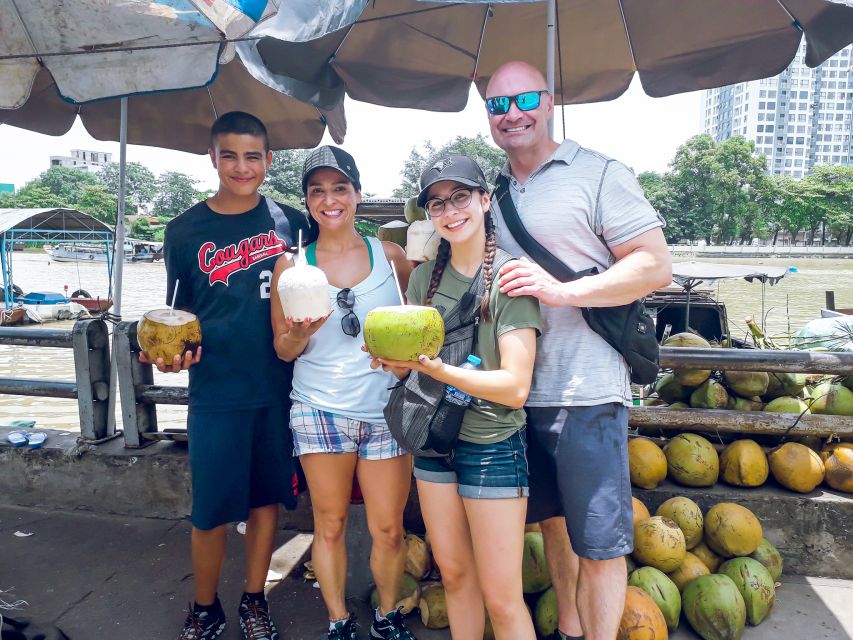 Discover Saigon's Local Sites and Culture by Motorbike - Floating-market scenes plus District 4 and 7 contrasts
