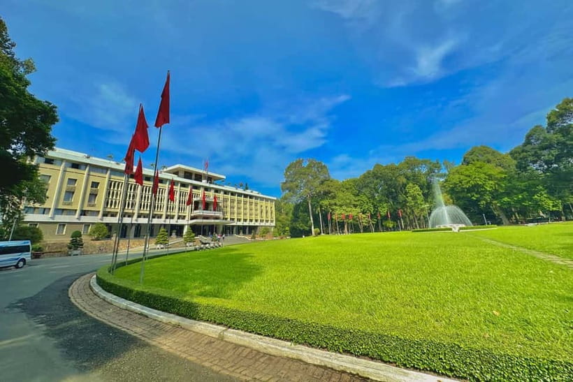 Free E-Sim War Remnants Museum & Independence Palace Tour - Key things worth knowing before you go