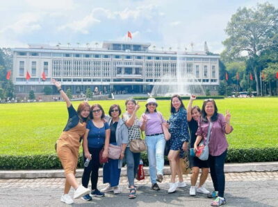 Free E-Sim War Remnants Museum & Independence Palace Tour - Independence Palace (Reunification Palace): more than a photo stop