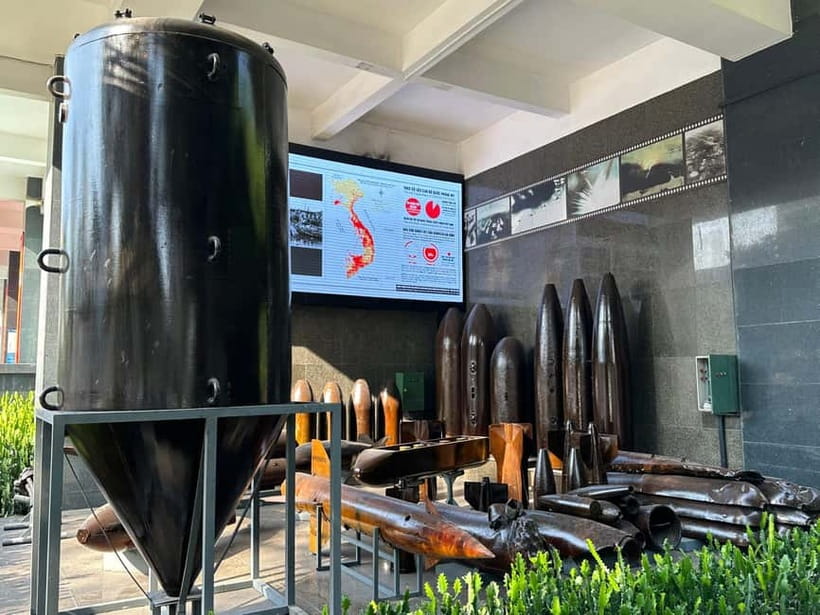 Free E-Sim War Remnants Museum & Independence Palace Tour - Who should book this tour (and who should skip it)