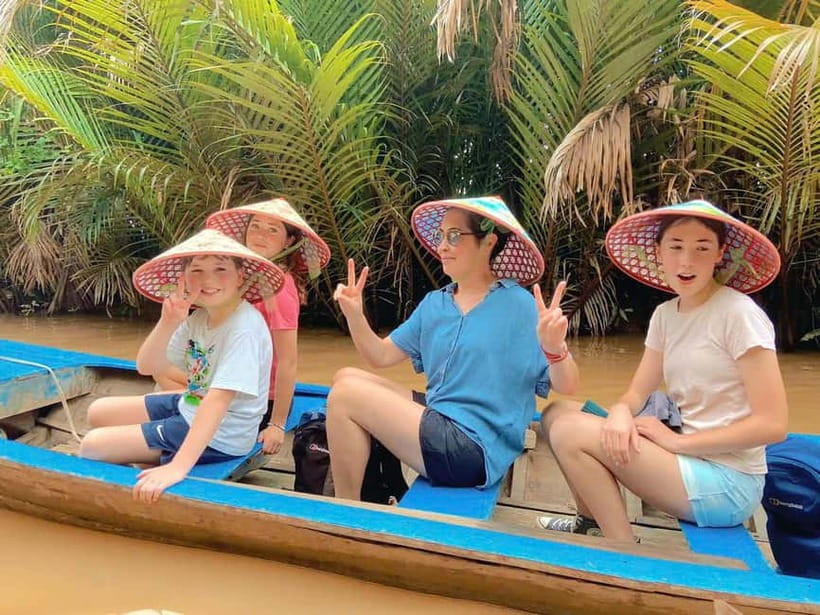 From HCM City: Mekong Delta Tour with Sampan Journey - Small group and guides: why your day can feel smooth