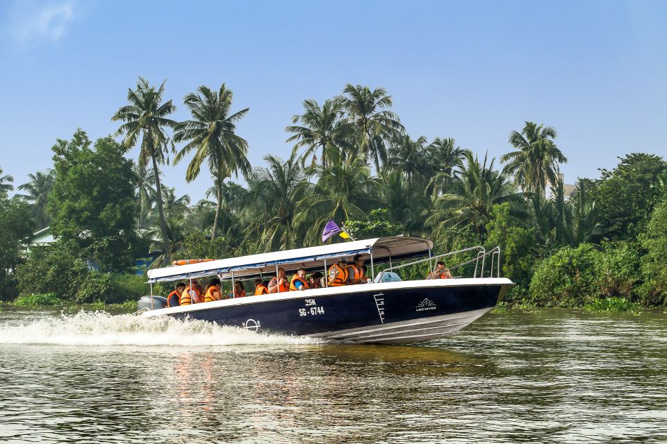 From Ho Chi Minh: Cu Chi Tunnels and VIP Speedboat Tour - Arrival at Cu Chi: video first, then the tunnels
