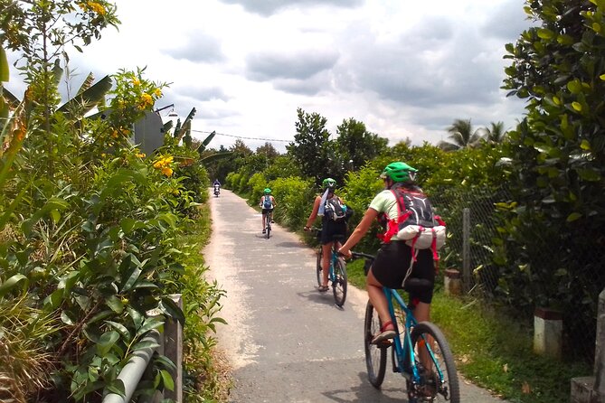 Full Day Off The Beaten Track the Mekong Delta. - Kayak canals and island routes: the real workout (and the fun part)