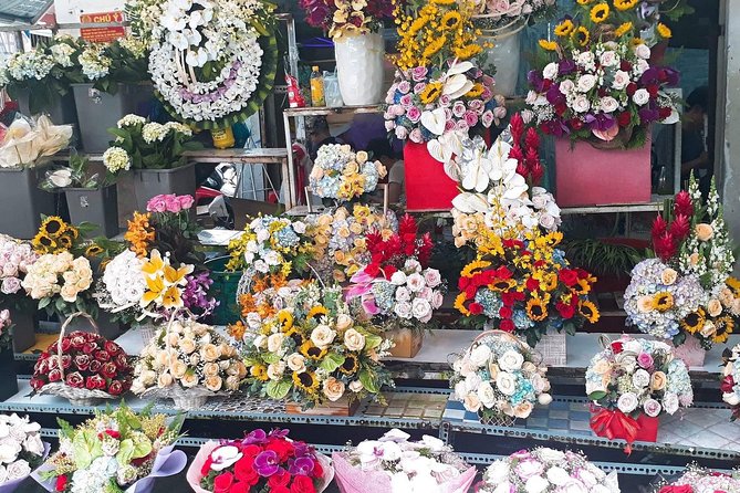 Good Morning Saigon Tour by Motorbike and Scooter - Stop 4: Ho Thi Ky Flower Market for color and scent