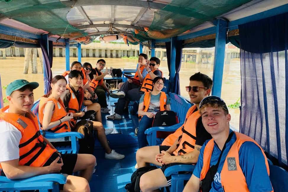 HCM: Cu Chi Tunnels and Mekong Delta Tour - Pickup in District 1 (and the Long Road to Cu Chi)