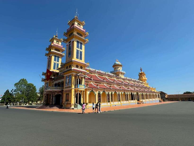 HCM: Cu Chi Tunnels, Cao Dai Temple, Black Virgin Mountain - A One-Day Circuit From Ho Chi Minh City