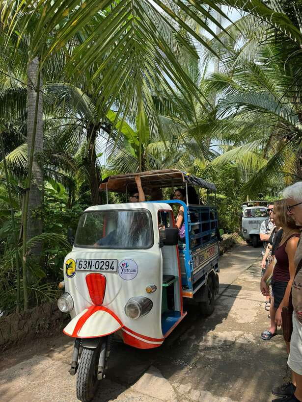 HCM: Mekong Delta Islands Boat & Tuk-Tuk Tour with Tastings - Getting from Ho Chi Minh City to My Tho, on schedule