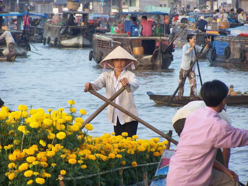 HCMC: Cai Rang Floating Market & Mekong Delta Private Tour - A 5:00AM start for Cai Rang’s boat market choreography