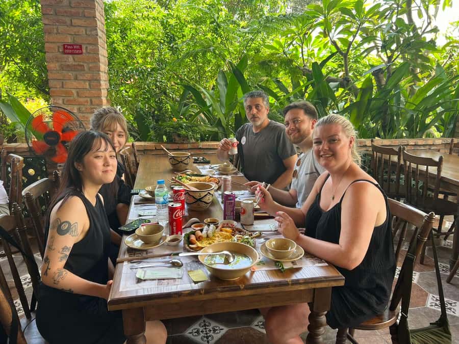 Ho Chi Minh City: Cu Chi Tunnels Ben Duoc VIP Limousine Tour - Who should book the Ben Duoc VIP tour