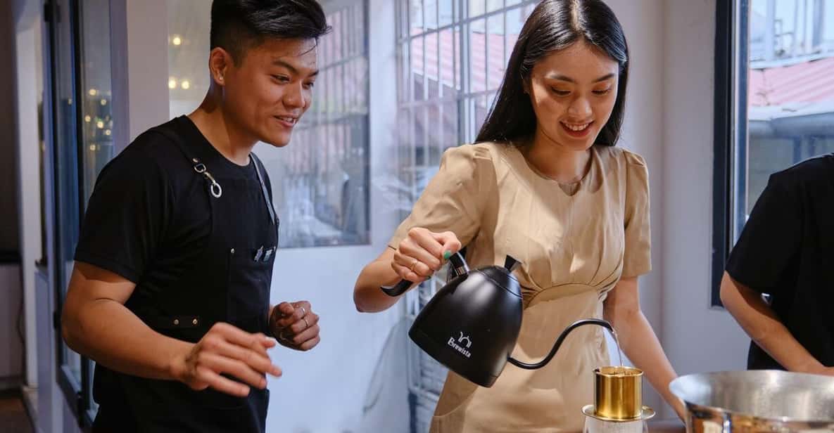 Ho Chi Minh City: Fun and Easy Coffee Workshop for Beginners - The Bánh Mì pairing: dipping bread into coffee