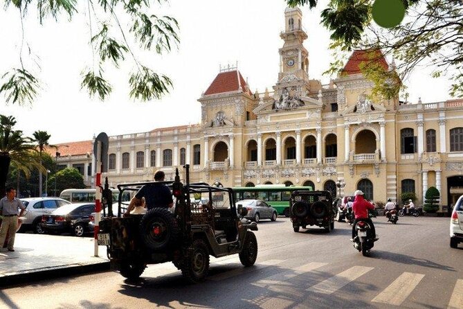 Ho Chi Minh City: Highlights & Hidden Gems - Free Walking Tour - Nguyen Huệ Street and the Café Apartment at 42 Nguyễn Huệ St.