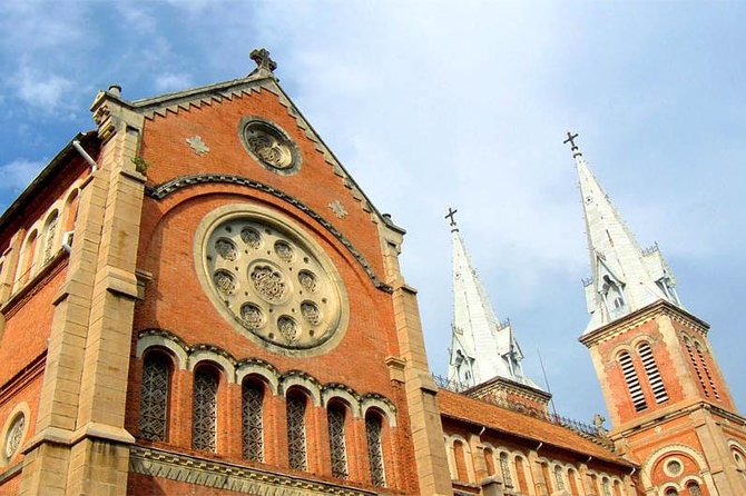 Ho Chi Minh City: Highlights & Hidden Gems - Free Walking Tour - Opera House to Landmark Hotels: Architecture With a Memory