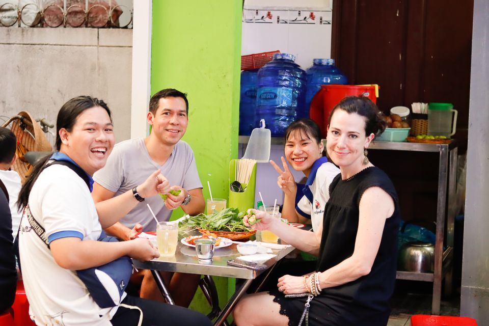 Ho Chi Minh City: Private Street Food Motorbike Tour - District 3 Night Life and the Food-Maker Moments