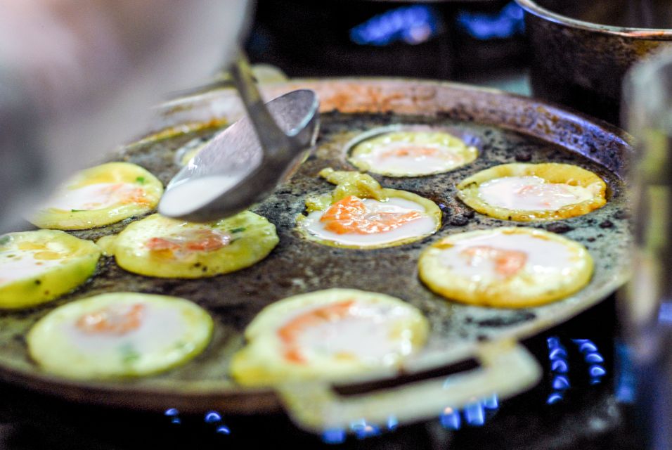 Ho Chi Minh City: Private Street Food Motorbike Tour - District 10 Clay-Pot Bò Kho: The Comfort Dish That Hits