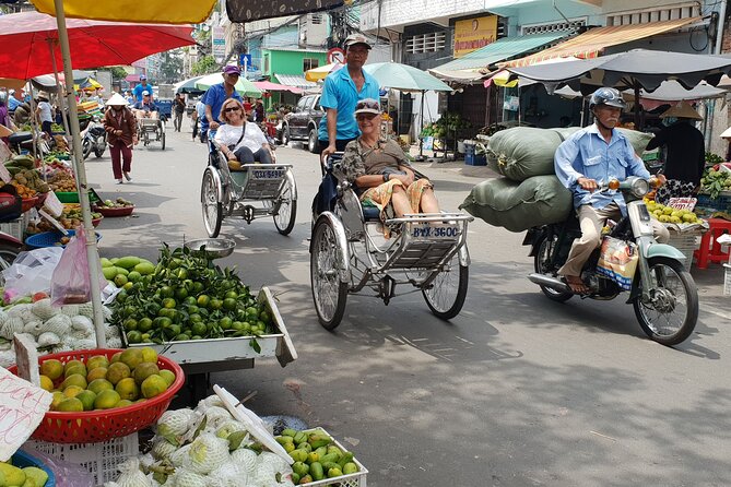 Ho Chi Minh City Private Tour With A Local Expert - Ho Thi Ky Flower Market: Color, Smells, and Quick Conversations