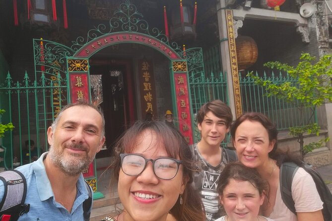 Ho Chi Minh City private walking tours with young local volunteers - How the private volunteer format feels in real life
