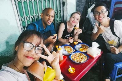 Ho Chi Minh City private walking tours with young local volunteers - The itinerary works as flexible district blocks