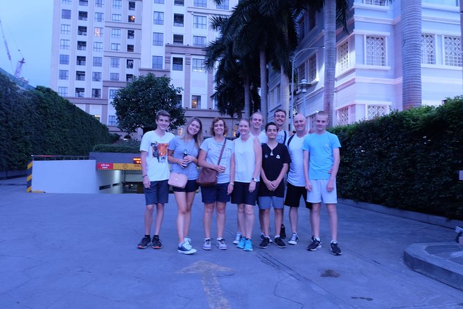 Ho Chi Minh City: Street Food Walking Tour with 12 Tastings - Stop 2: hidden alleys and local vendor energy