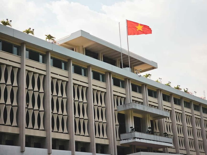 Ho Chi Minh City Tour with Colonial Heritage and Chinatown - Should you book this Ho Chi Minh City colonial and Chinatown tour?