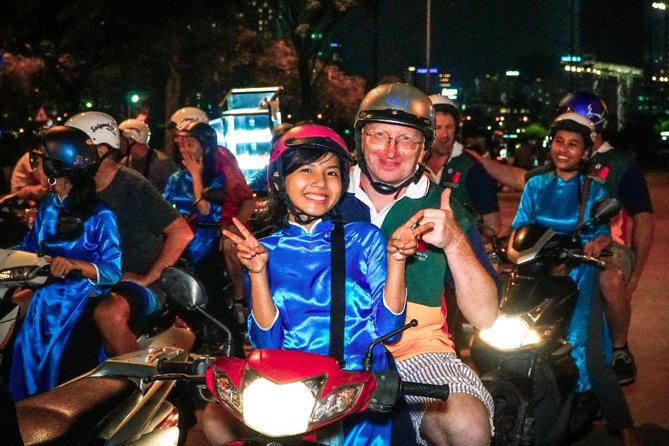 Ho Chi Minh Night Tour by Motorbikes with Female Rider | KissTour - Nguyễn Thiện Thuật Apartment Buildings: Old Saigon Daily Life, Up Close
