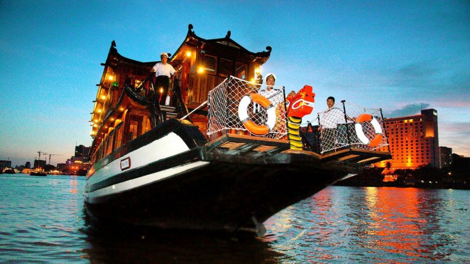 Ho Chi Minh: Private City Tour and Dinner Cruise with Buffet - From the Streets to the River: Boarding the Dinner Cruise