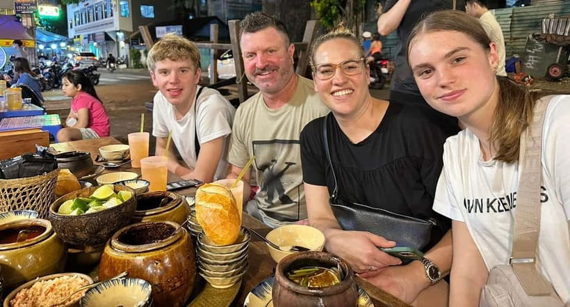 Ho Chi Minh: Street Food & Sightseeing Tour with Local Guide - Price and value at $20: what makes it feel fair