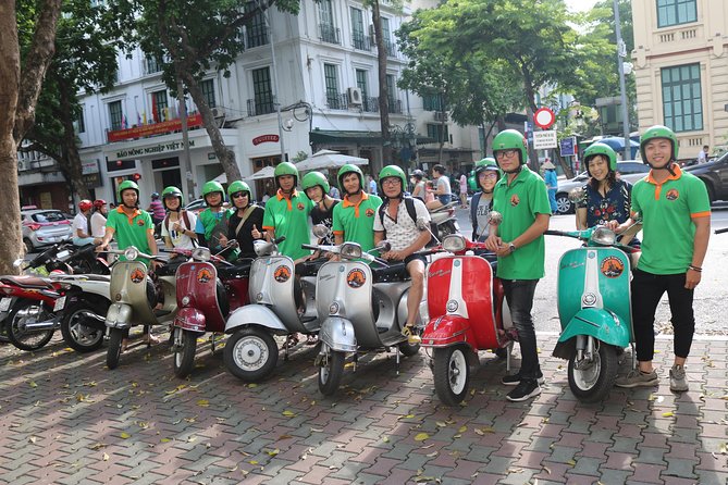 Ho Chi Minh Vespa City Tour 4,5 hours - Thich Quang Duc Monument: where streets meet a powerful story