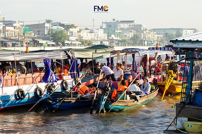 Mekong day tour Visit Cai Rang Floating Market pick up in Sai Gon - Rạch Trường Tiên small canals and My Khanh village walk
