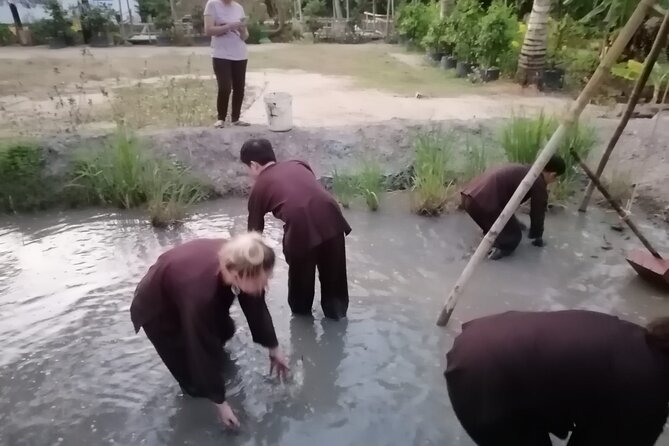 Mekong Delta Nature Cano-Kayak-Cycling & Fishing Private Day Trip - Spring rolls and bánh xèo cooking class: learn and eat in one flow