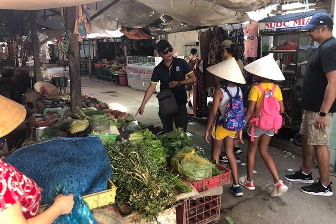 My Tho - Mekong Delta One Day Guided Trip Best Excursion HCM City - Traditional music, plus the horse-in-cart moment