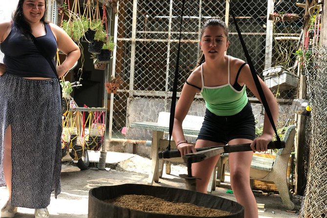 Private Cu Chi Tunnels Tour - Explore History & Off-the-path Local Sites - Who this Cu Chi private tour fits best