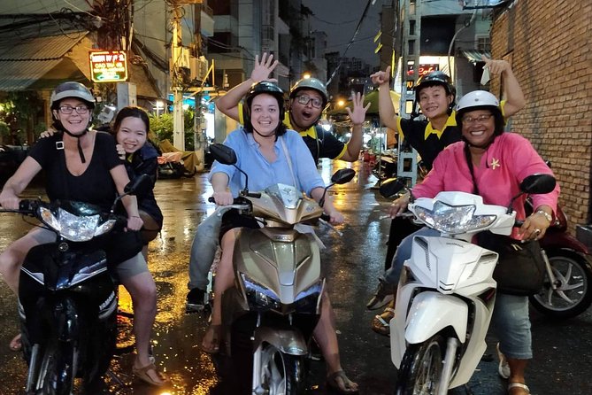 Private Street Food Tour by Scooter with Hotel Pickup - Key things that make this tour work in Saigon