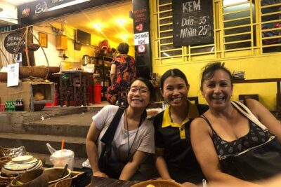 Private Street Food Tour by Scooter with Hotel Pickup - Your food night plan: six tastings, in a sensible order