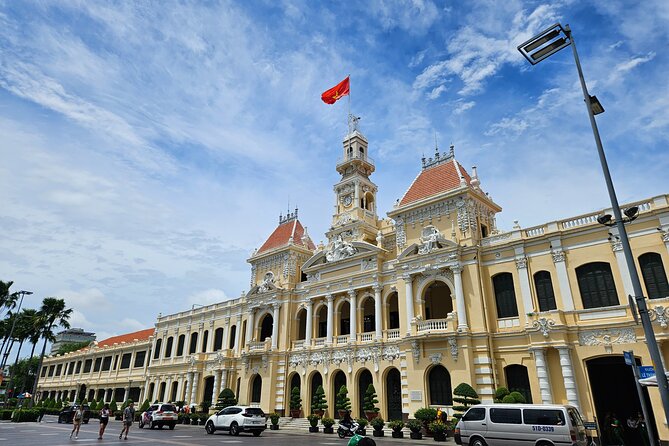 Private Walking Half Day Tour in Ho Chi Minh City - Choose your finale: War Remnants Museum or Independence Palace