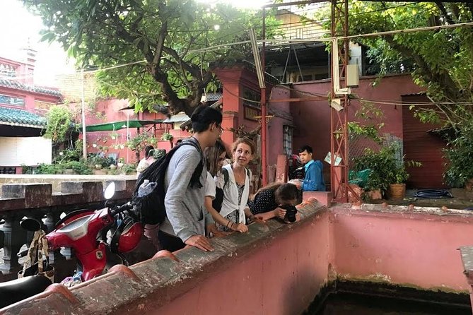 Saigon Afternoon City Historical Scooter Tour |Opt: Ao Dai Riders - What to Expect From Your Guide