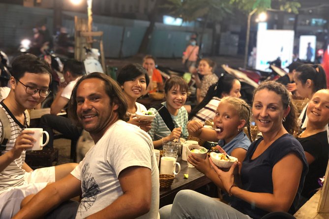 Saigon Evening Food Tour by Scooter - Getting set up: the 6:00 PM start, pickup rules, and what to wear