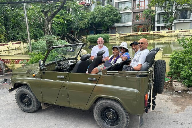 Saigon Jeep City Tour, Backstreet, Cultures hidden Gems 4 Hours - Stop 4: Nguyen Thien Thuật Apartment Buildings, coffee, and local textures