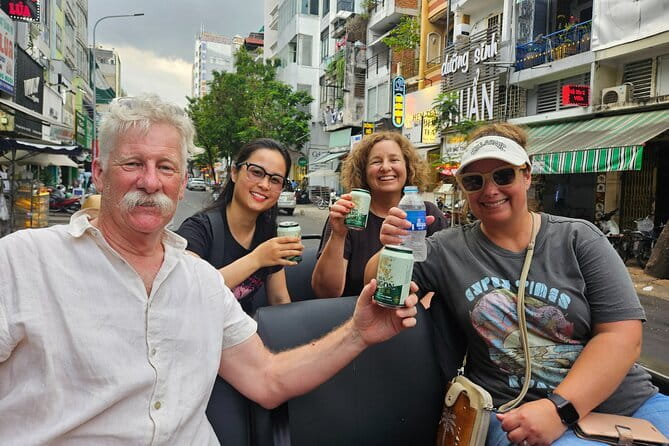 Saigon Jeep Tour : HIGHLIGHTS & HIDDEN GEMS By Vietnam Army Jeep - Stop 4: Independence Palace (grand rooms in a short window)