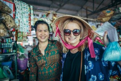 Saigon Night Bites on Foot: Local Vendors, Stories & Sweet Finish - From the Fine Arts Museum to your first bowl of comfort