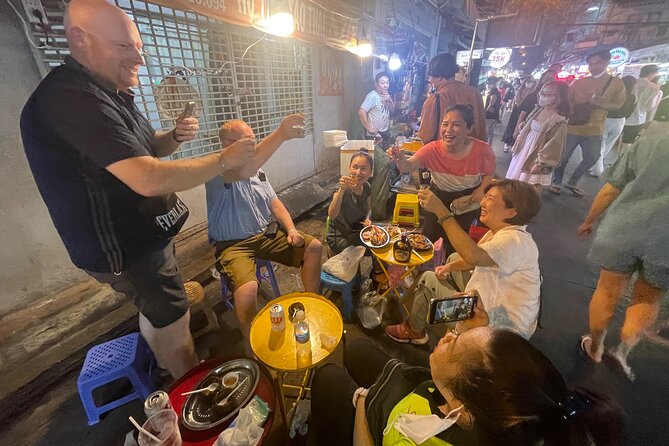 Saigon Night Craft Beer and Street Food By Scooter and motorbike - The CRAFT Beer PUB finale: two beers with strange names