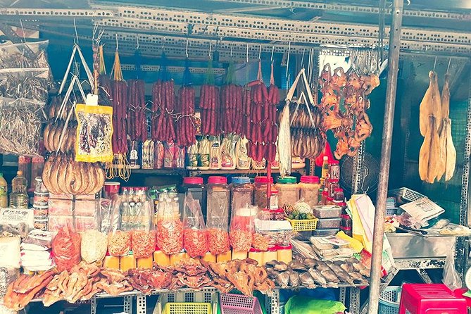 Saigon Night Sights & Local Food by Motorbike| Opt: Ao Dai Riders - Ho Thi Ky Flower Market: the senses reset on a city night