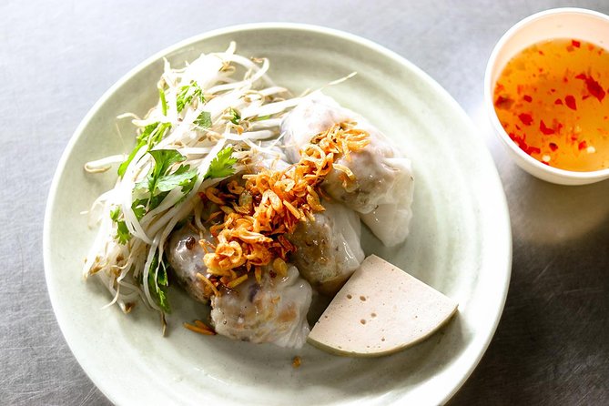 Saigon Night Street Food and City Tour on Scooter - BBQ time on mini-ovens: the meal you came for