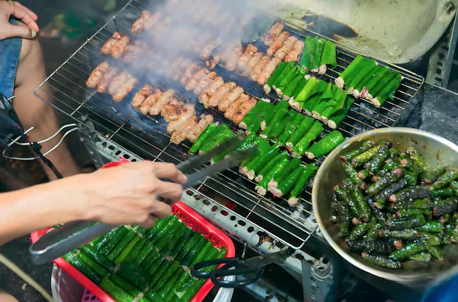 Saigon: Private Backstreets Walking Food Tour - Districts 1, 3, 5, and 10: Getting Your Bearings Fast