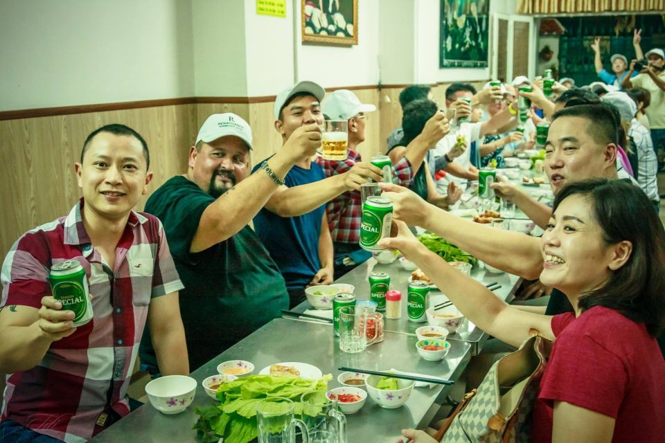 Saigon: Private Food Tour Discovery & City Tour by Jeep - Who this tour is best for